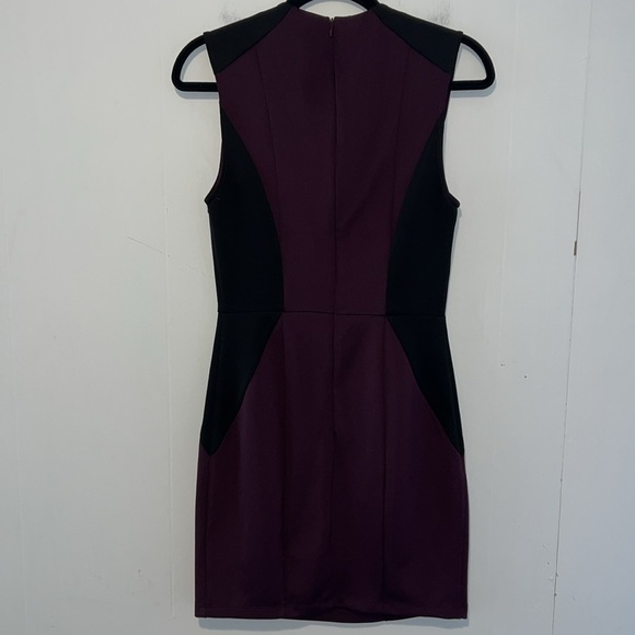 Forever 21 Sleeveless Purple & Black Open Chest Above Knee Zip Up Dress S25* - Picture 2 of 5